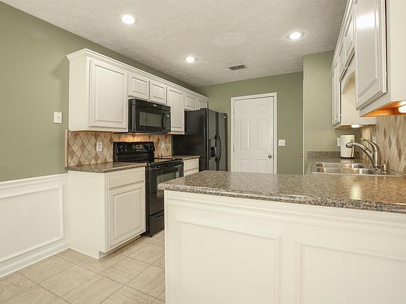 5th image of 1186 Portree Ct
