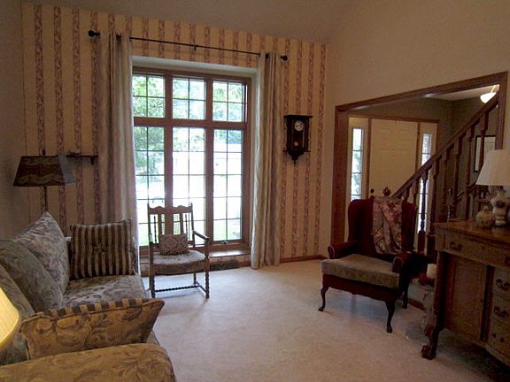 5th image of 2318 Deer Trail Ln