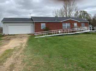 1595 E Brown Rd, Mayville, MI 48744