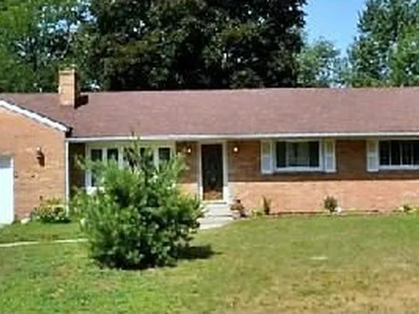 5745 Yermo St, Toledo, OH 43613