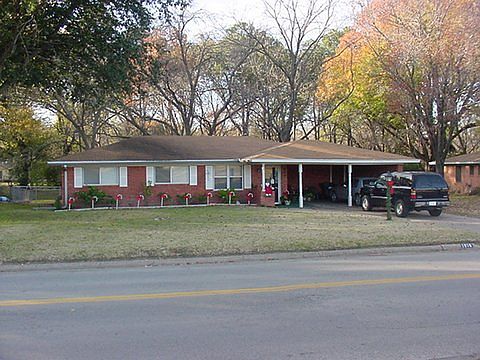 1st image of 1816 W Beverly Dr