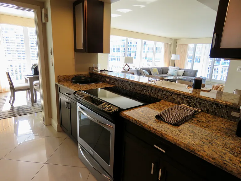 2200 S Ocean Ln #801 — Photo 13
