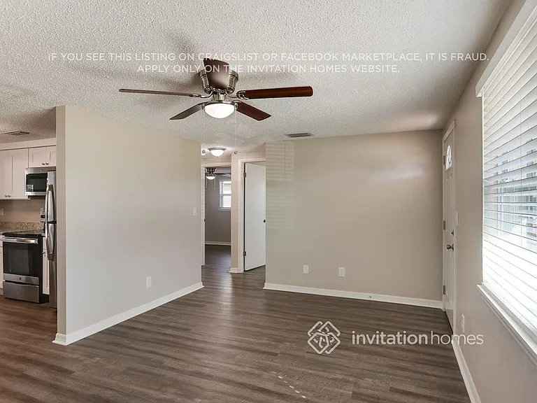 3423 Garfield Dr — Photo 4