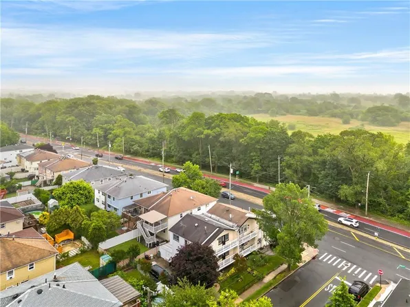 169 Redgrave Avenue image 31 of 31