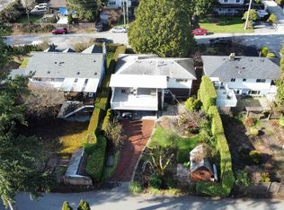 3726 Sefton St, Pt Coquitlam, BC V3B3R5