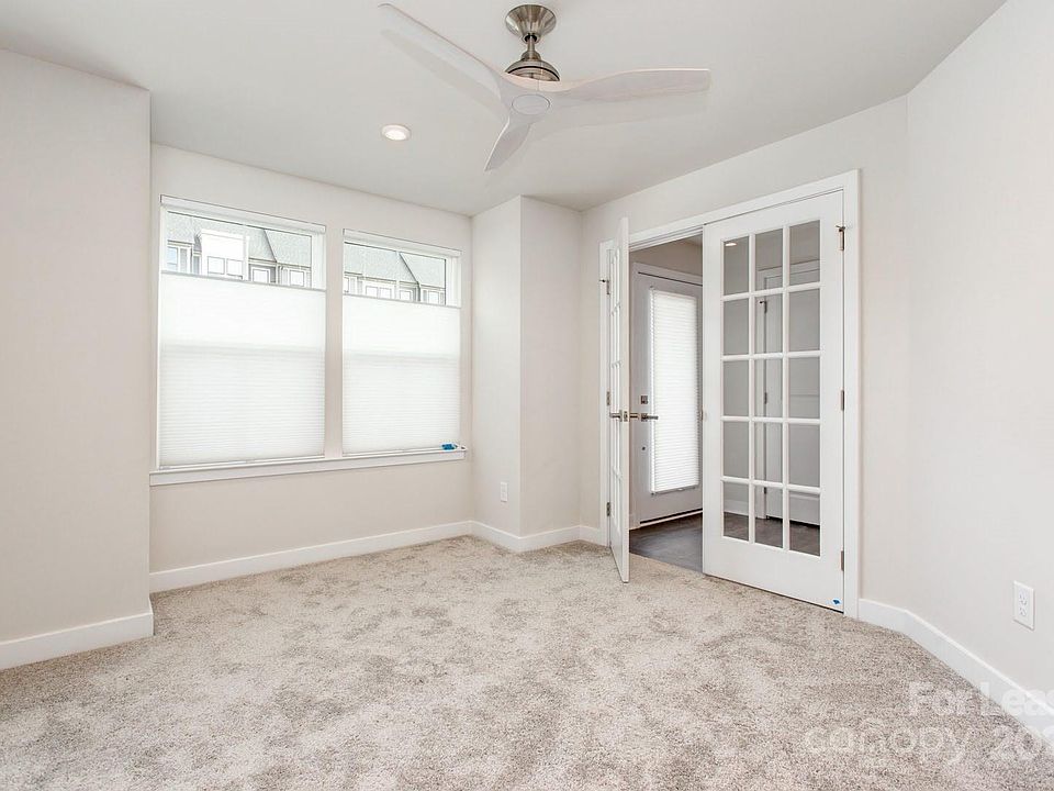 657 Uwharrie River Rd, Charlotte, NC 28211 Zillow