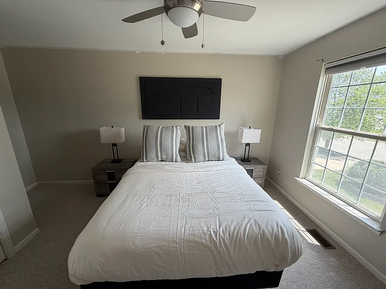 7576 Abigail Dr — Photo 7