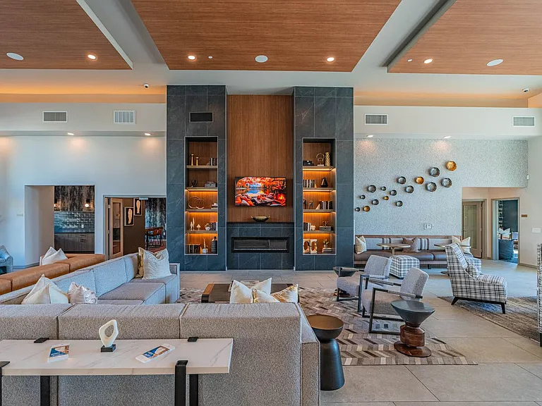 Building's Lounge
