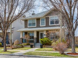 16 S Prestwick Rd SE, Calgary, AB T2Z 3M2