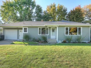 28 Morning Glory St SW, Grand Rapids, MI 49548