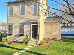 768 8th St NE, Hickory, NC 28601