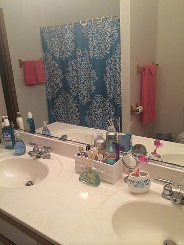 2nd image of 401 E College
