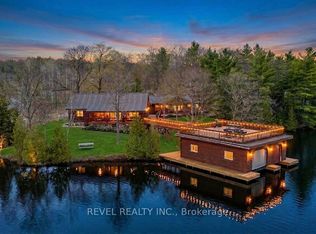 180 Lake Rd, Georgian Bay, ON L0K 1S0