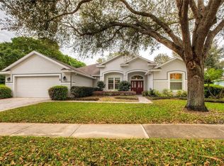 8060 Laurel Ridge Dr, Mount Dora, FL 32757