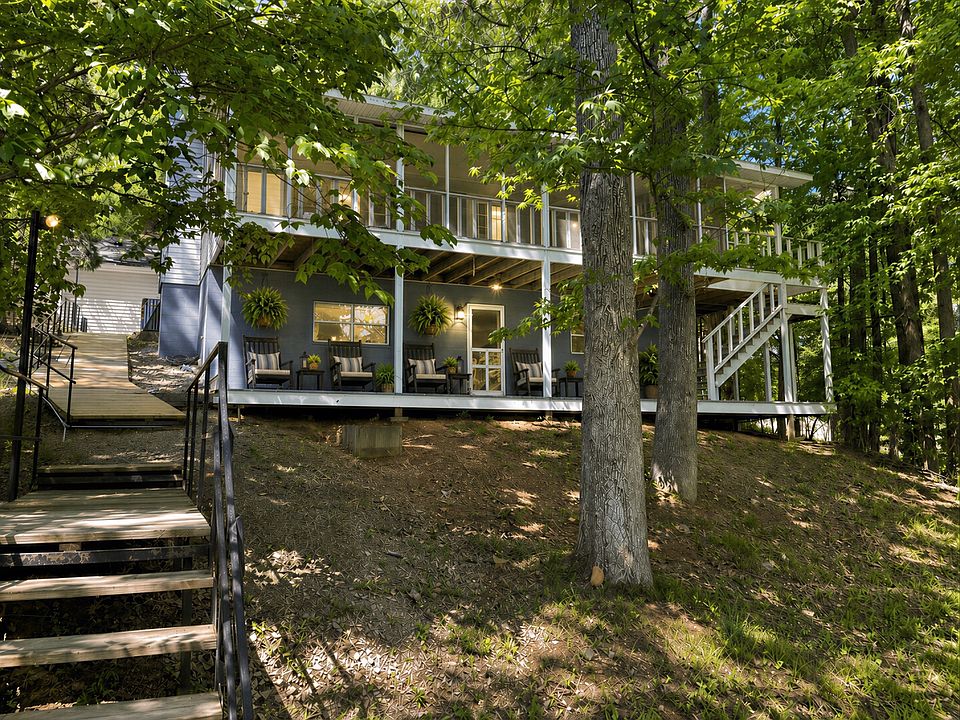 1st image of 537 Algonquin Rd