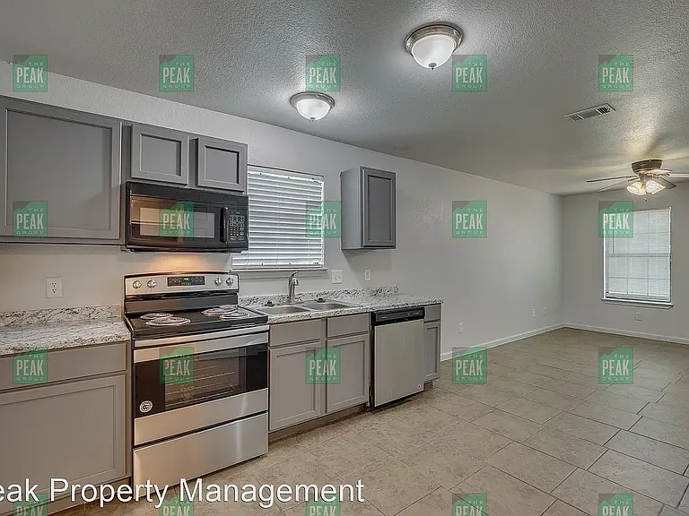 4930 Flamingo Rd #4930 — Photo 4