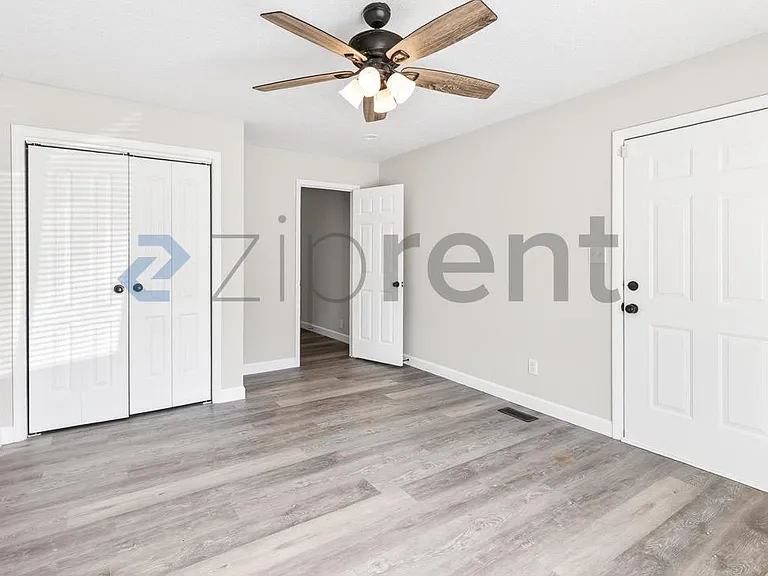 318 Nugget Ct — Photo 8