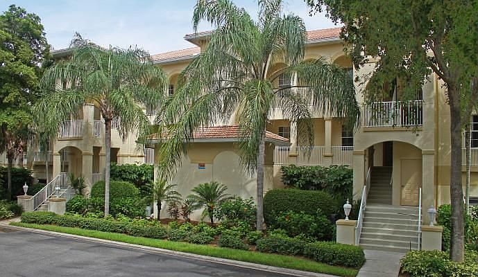 1st image of 765 Bentwater Cir APT 202