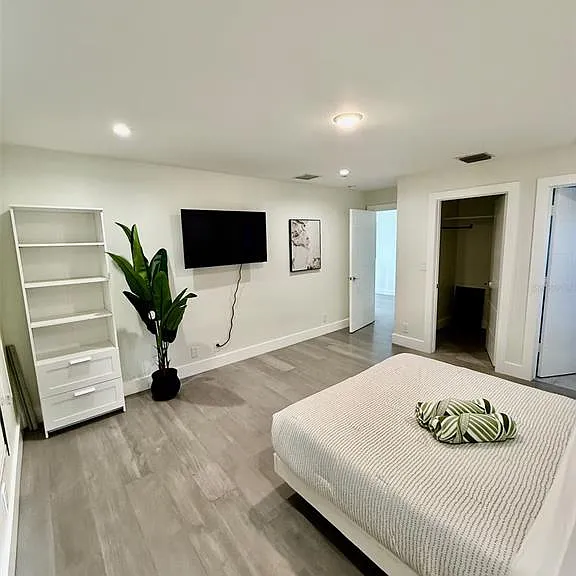 4921 NE 28th Ave — Photo 26