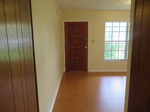 New Flooring andNee