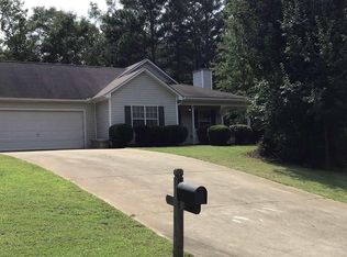 1218 Browns Country Ln, Locust Grove, GA 30248