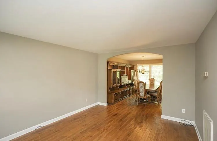 1333 Timber Valley Dr — Photo 4