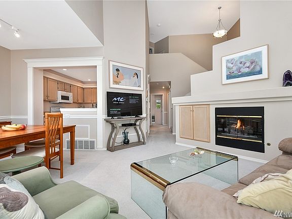 2nd image of 16713 Graystone Dr