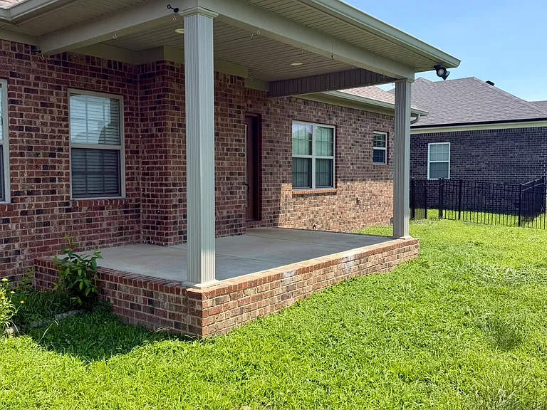 2651 Royal Ct — Photo 7