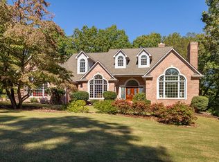 901 Turtle Cove Rd, Killen, AL 35645