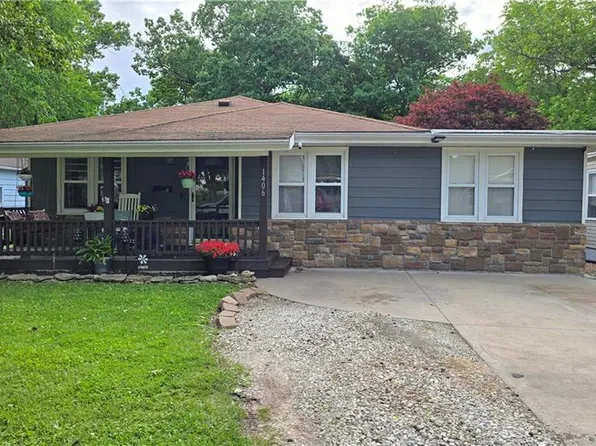 1406 Burnam Rd, Chillicothe, MO 64601