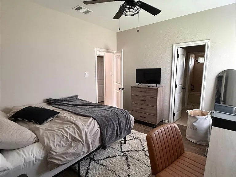 3204 Toni Ct — Photo 25