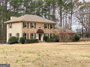 120 Strawberry Ln, Tyrone, GA 30290