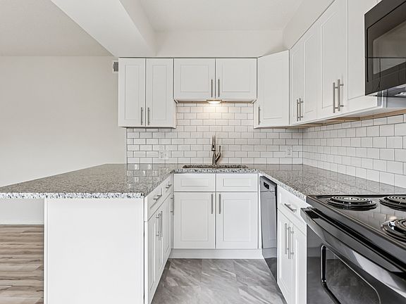 3rd image of 1056 S 29th St #11505569