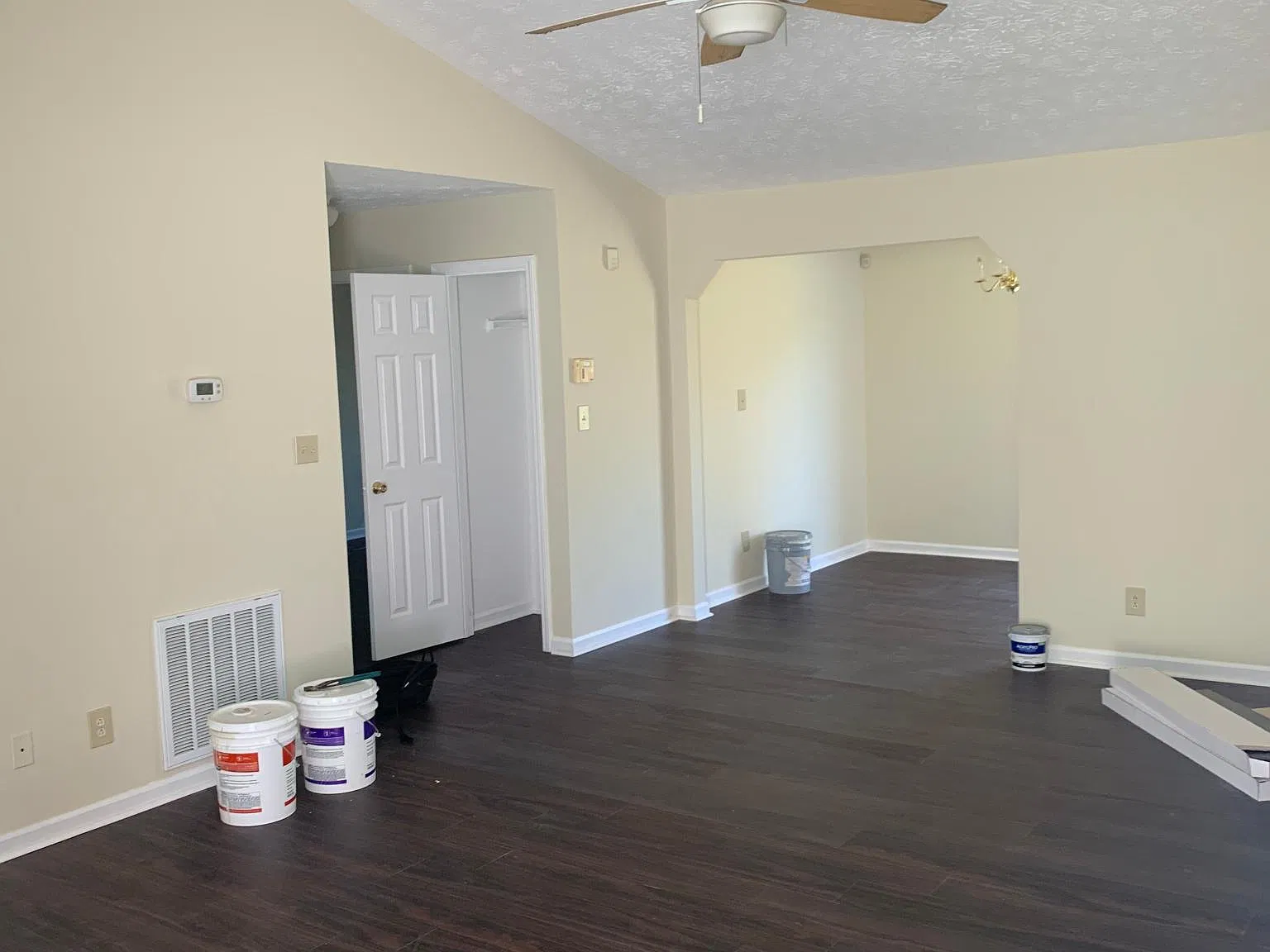 3 bed, 1320 sqft, $1,800 — Photo 3