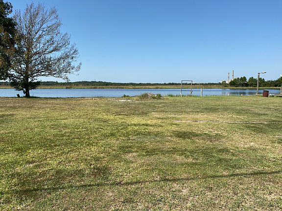 2nd image of 10217 River Dr
