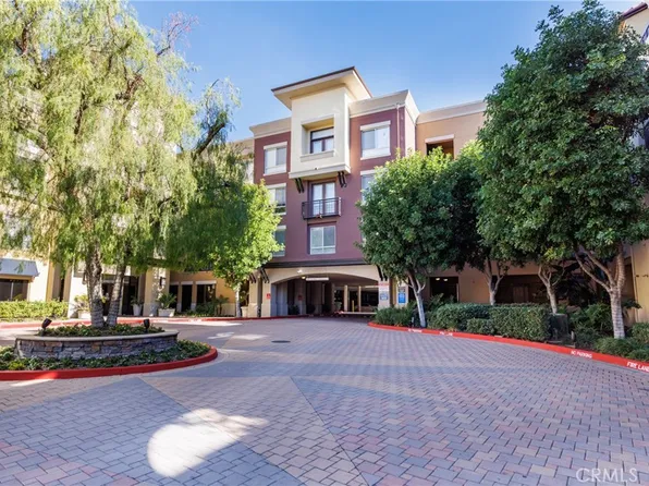 24535 Town Center Dr APT 6407, Santa Clarita, CA 91355