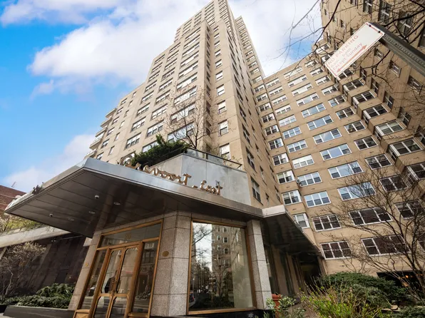 20 East 9th Street 2X image 12 of 12