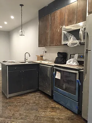 Rented by Brooklyn Vertical Inc. | media 89