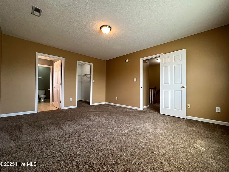 304 Mann St — Photo 19