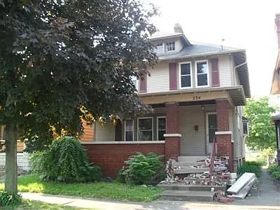 234 Finch St photo 1