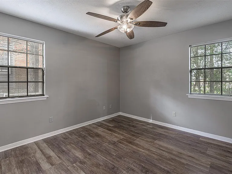 2402 Sycamore Ave #A1 — Photo 12