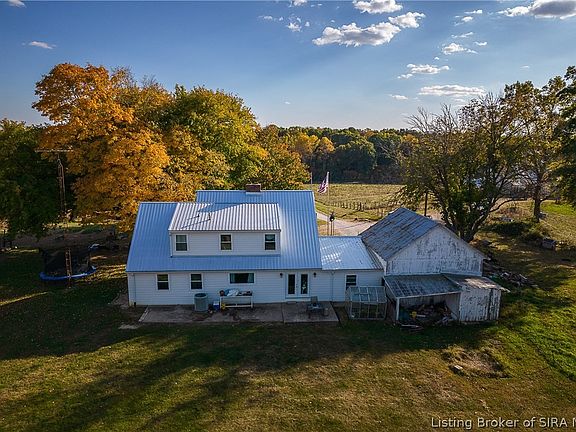 3rd image of 13528 W State Road 56