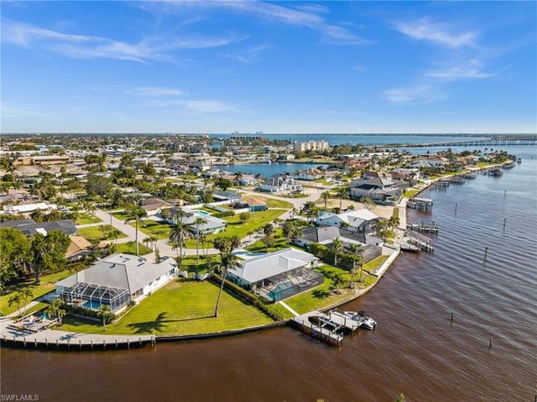 1600 Edith Esplanade Cpe, Cape Coral, FL 33904