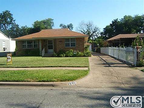 1st image of 2523 Searcy Dr