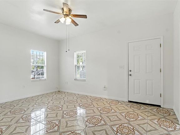 5th image of 1303 E 26TH AVENUE