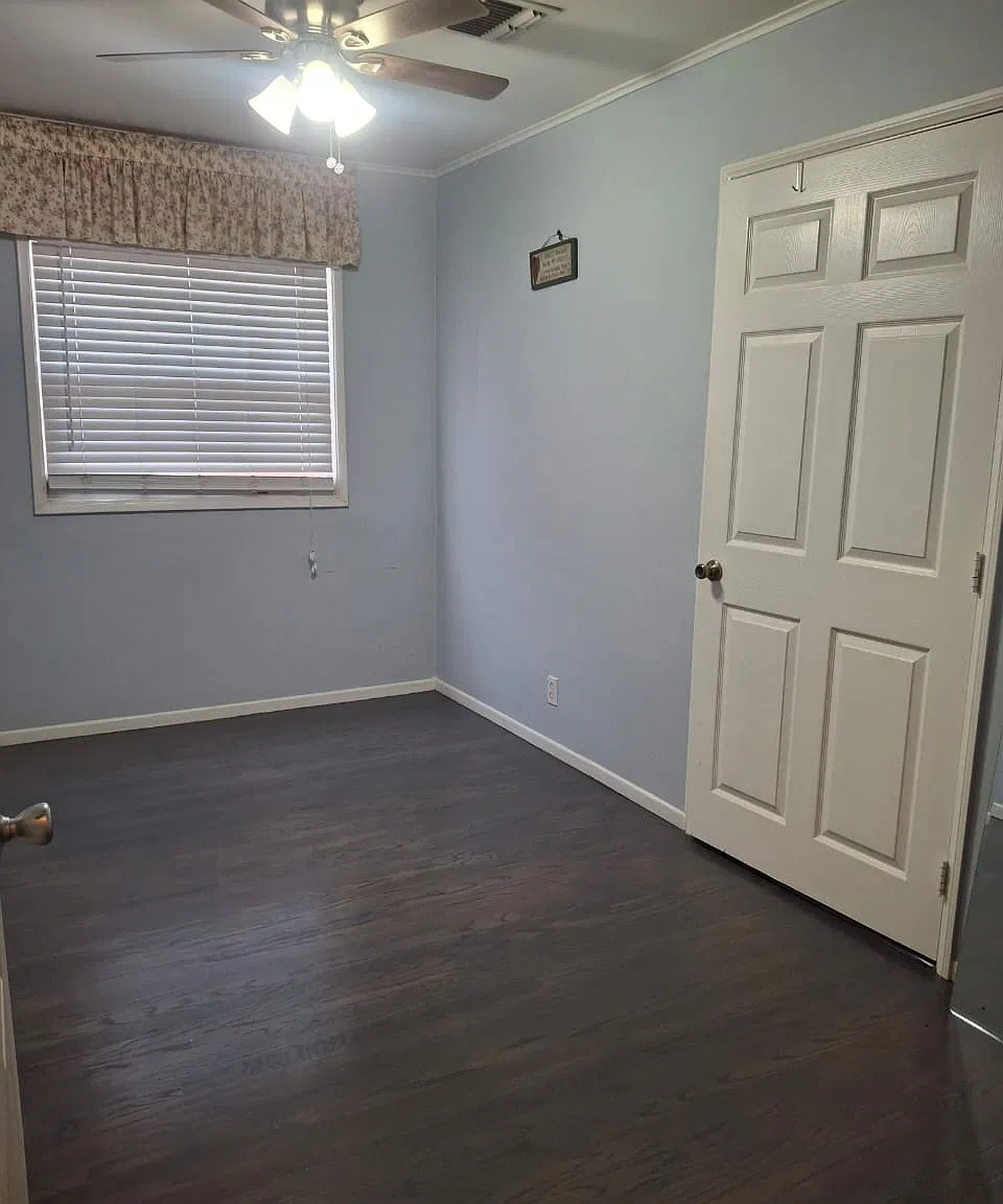 3 bed, 2010 sqft, $6,950 — Photo 4