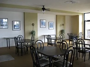 1922 Everglades Dr — Photo 9