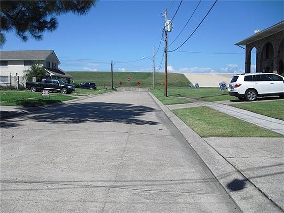 4th image of 1517 Melody Dr