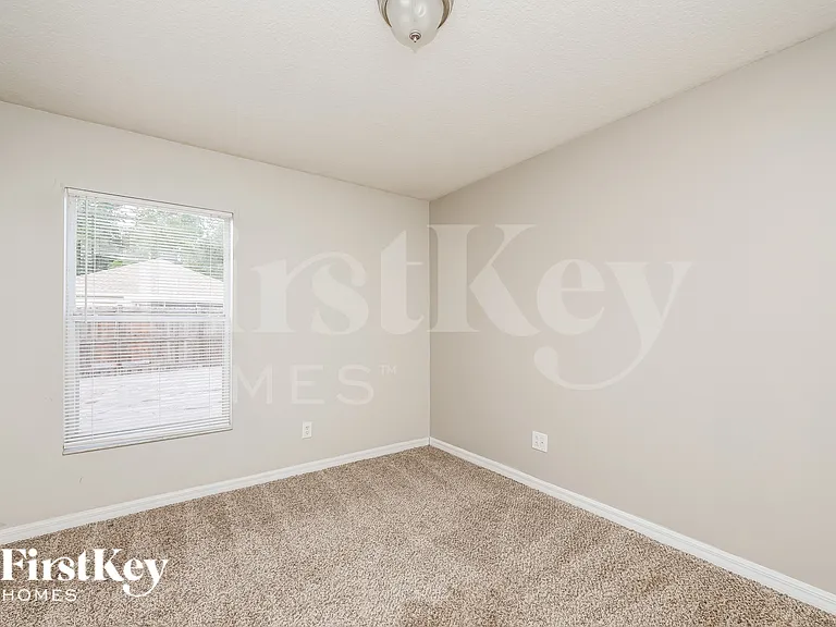 11133 Lakeside Vista Dr — Photo 14