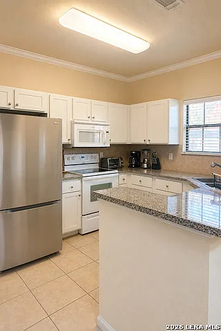 6160 Eckhert Rd #804 — Photo 10